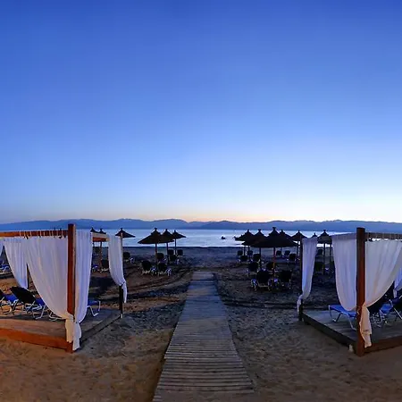 Island Tahiti Hotel 2*