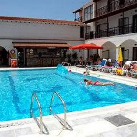 Hotel Island Tahiti 2*